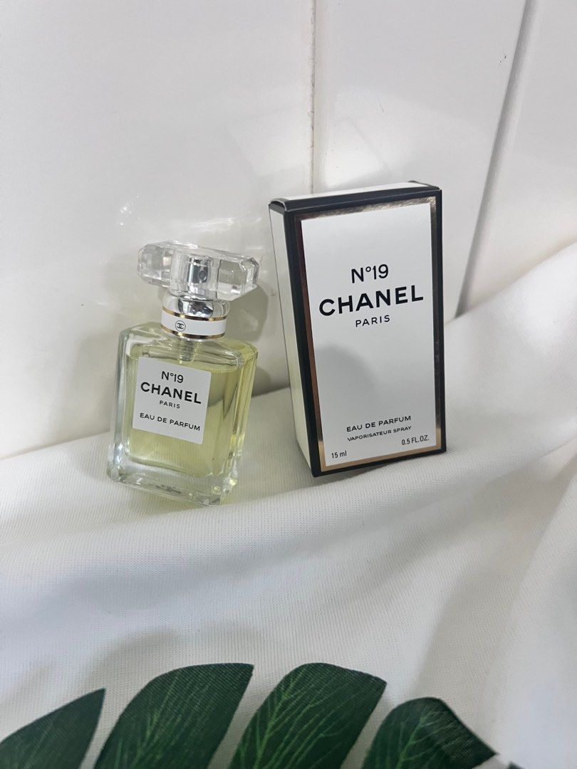Chanel Blue Mini Perfume 15ml, Beauty & Personal Care, Fragrance &  Deodorants on Carousell