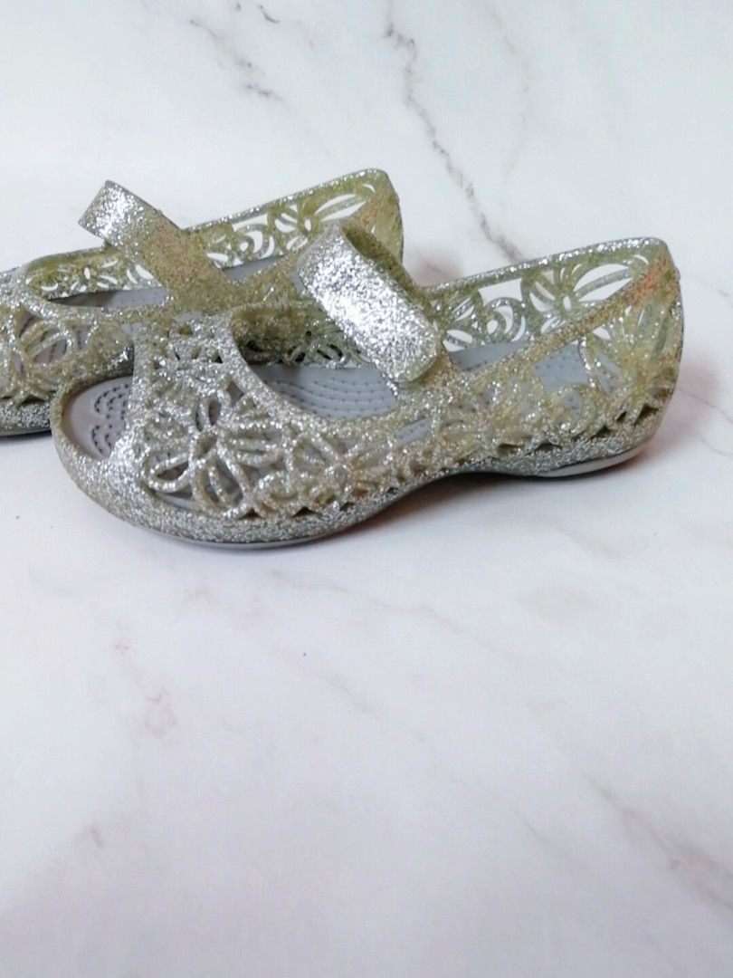 Crocs shop isabella shoes