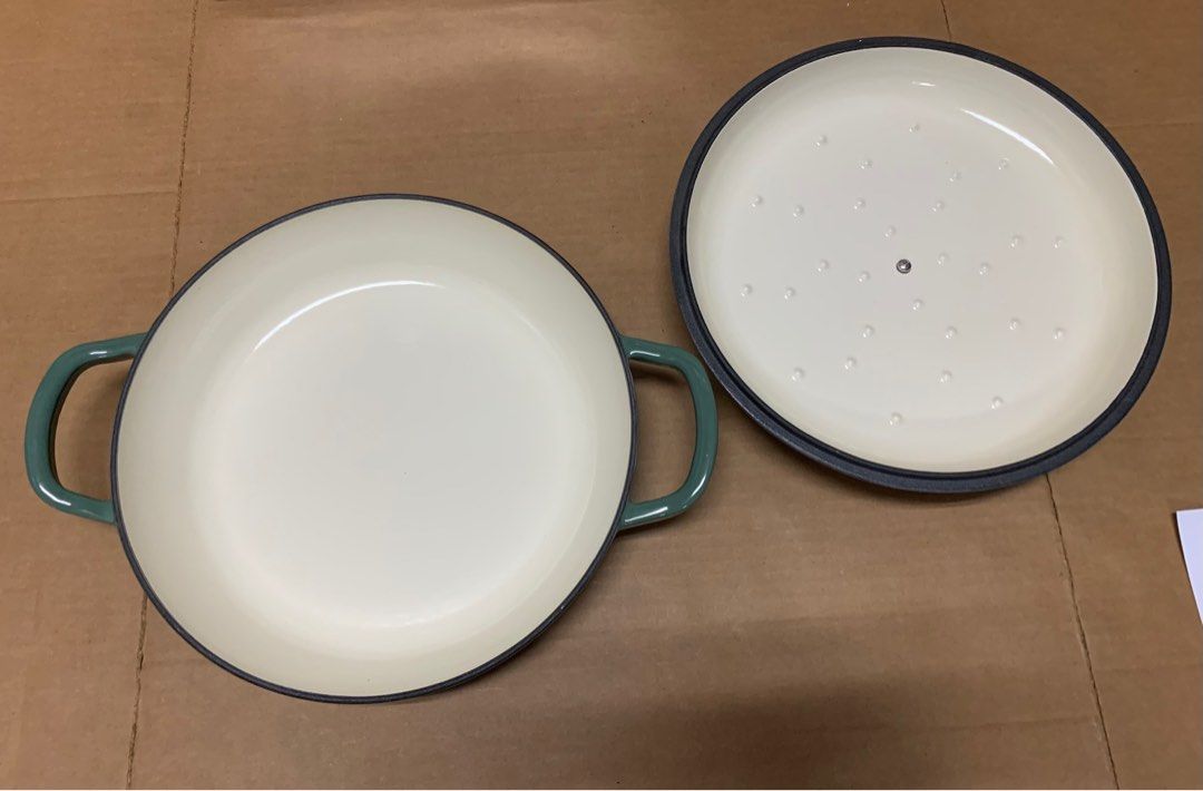 Sold at Auction: Collection of vintage cast iron cookware incl. Le Creuset-  French made, and Crofton lidded pan in green. Crofton pan is 30cm Dia, 12cm  H overall.