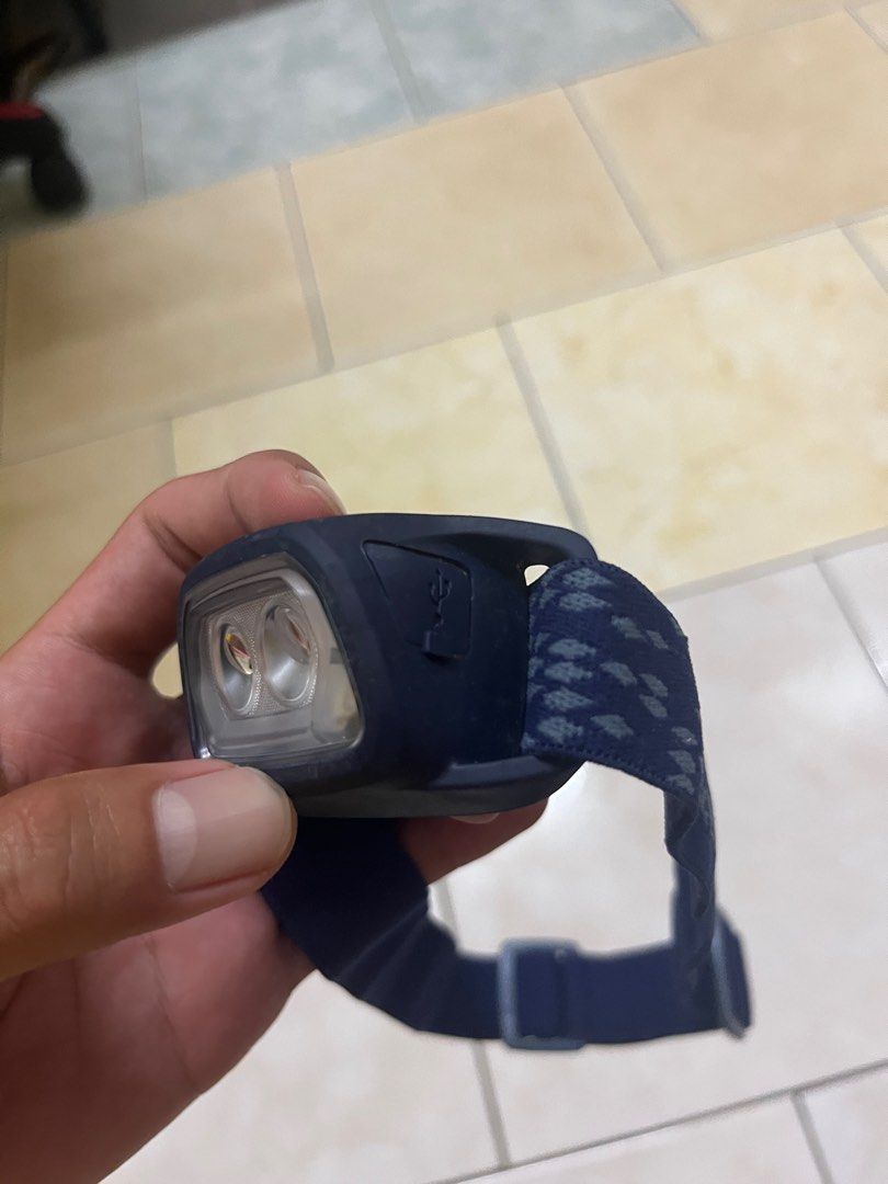 Decathlon Forclaz Headlamp 120 lumen, Sports Equipment, Hiking