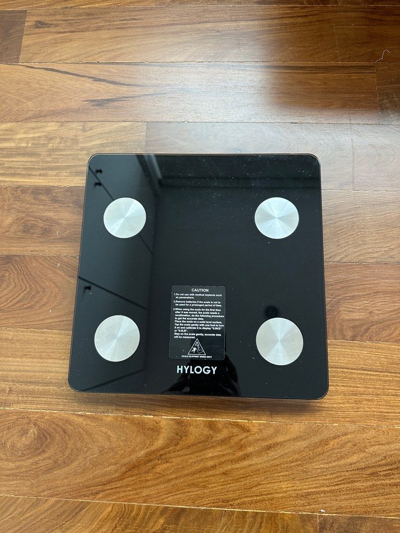 https://media.karousell.com/media/photos/products/2023/5/10/digital_bathroom_scales_hylogy_1683691444_f540da3e_progressive.jpg