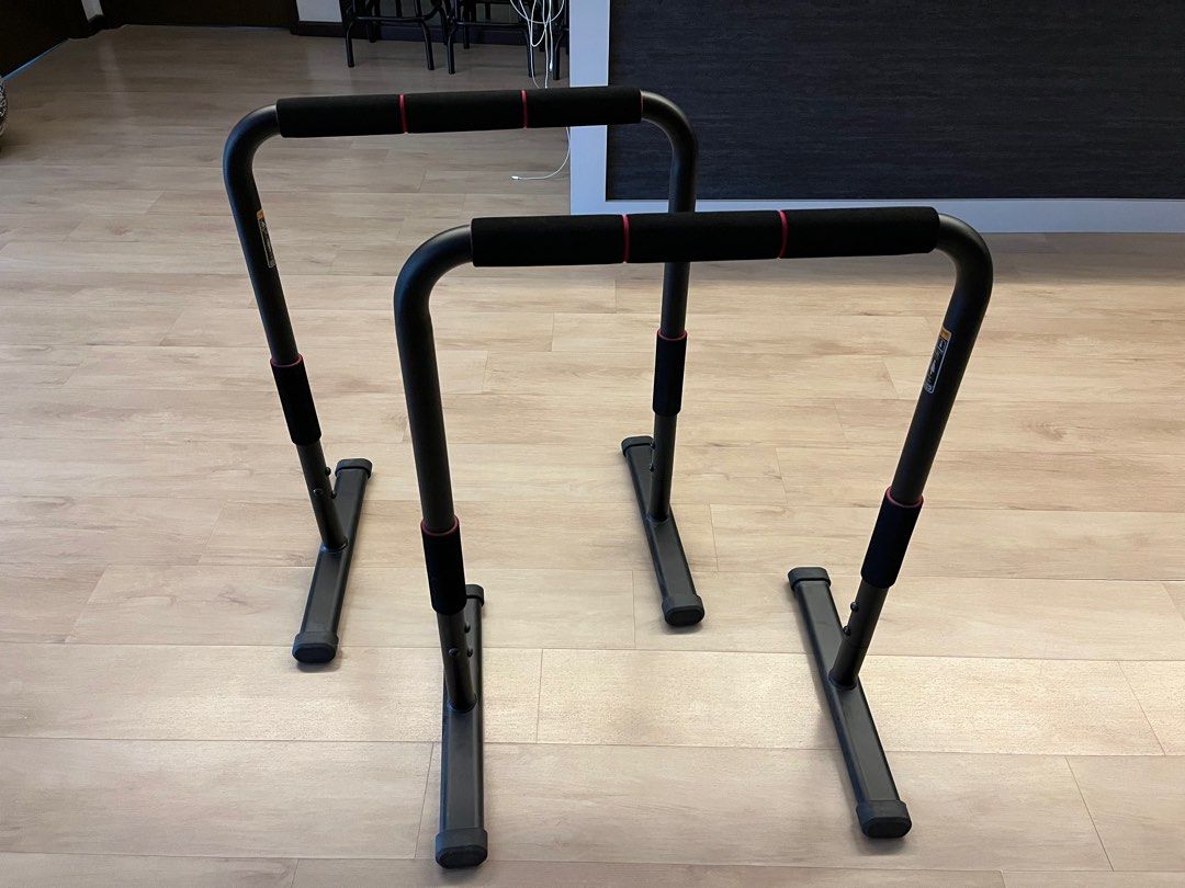 Dip Bar Training Station, Sports Equipment, Exercise & Fitness, Toning & Stretching Accessories