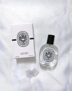 (Category: ) located in . Submitted by your_perfume (Listing ID 1231173250, Image 1). Description: .