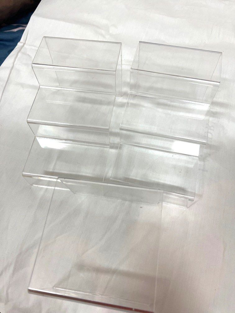 Display stand Daiso, Furniture & Home Living, Home Decor, Other Home