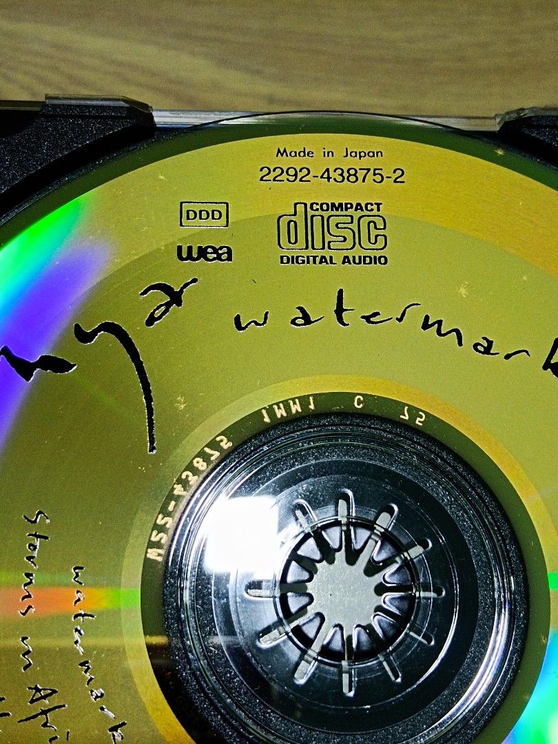 Enya, Watermark Gold Disc ( Japanese press 1988 ), Hobbies & Toys