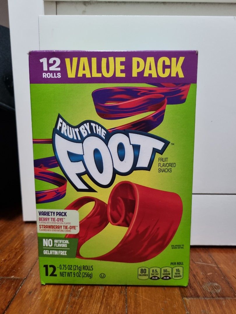 Fruit Roll Ups / Fruit by the Foot, Food & Drinks, Other Food & Drinks
