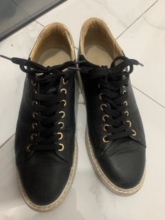 (Category: ) located in . Submitted by chingguuu (Listing ID 1231174204, Image 1). Description: .