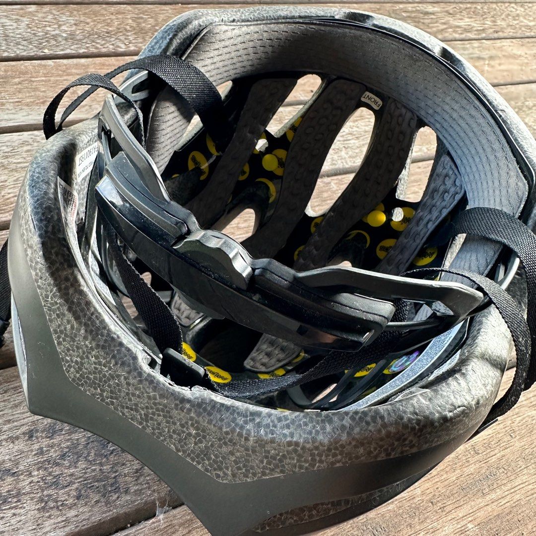 Shop Louis Vuitton Bicycle Helmet Mm (GI0649, GI0648) by SkyNS