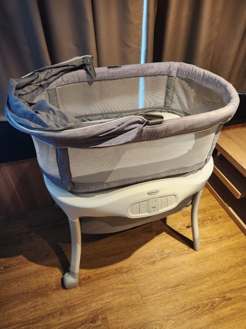 Graco move hotsell n soothe