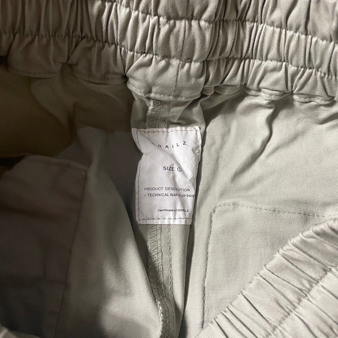 GRAILZ Multi- pocket Cargo Pants on Carousell