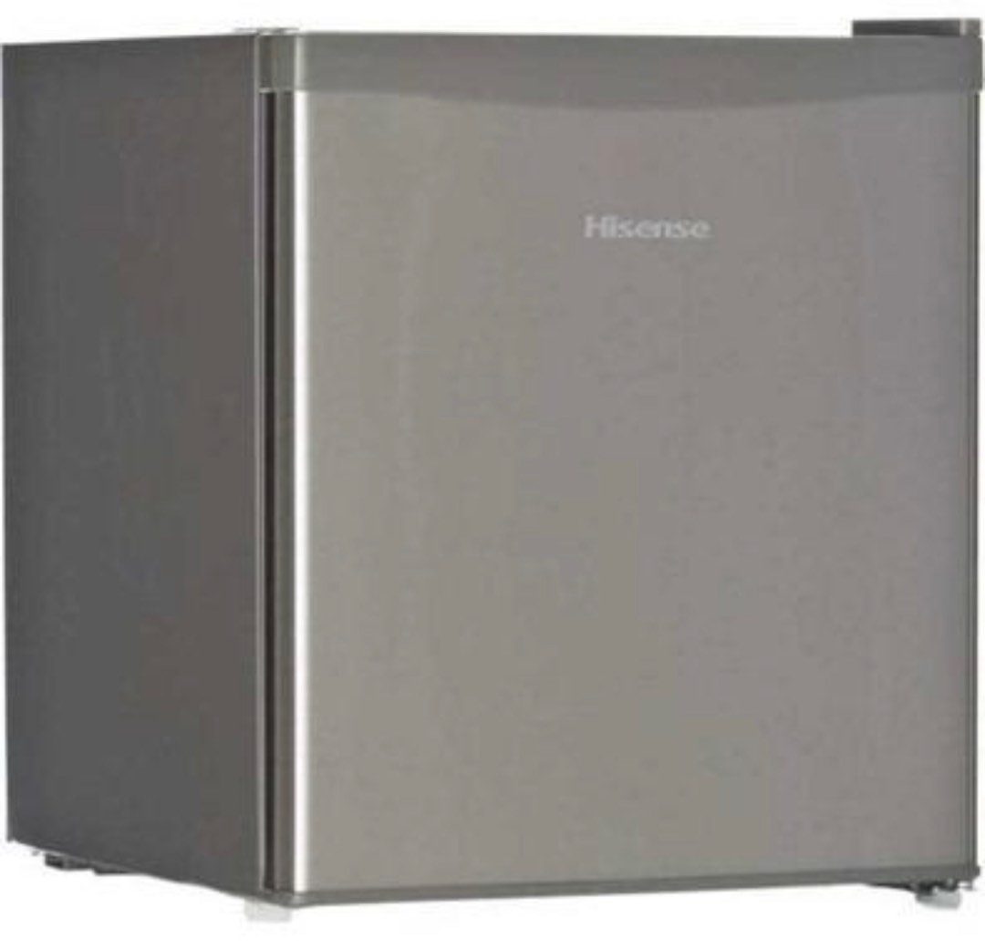 Hisense mini bar fridge, TV & Home Appliances, Kitchen Appliances, Refrigerators & Freezers on