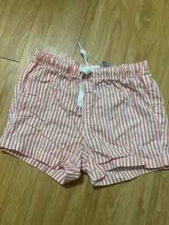(Category: ) located in . Submitted by eliab_closet (Listing ID 1231191972, Image 1). Description: .