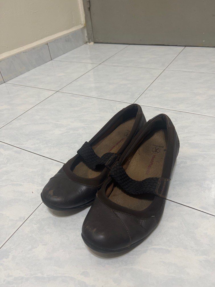 HUSH PUPPIES Body Shoe in Leather, Women's Fashion, Footwear, Sandals