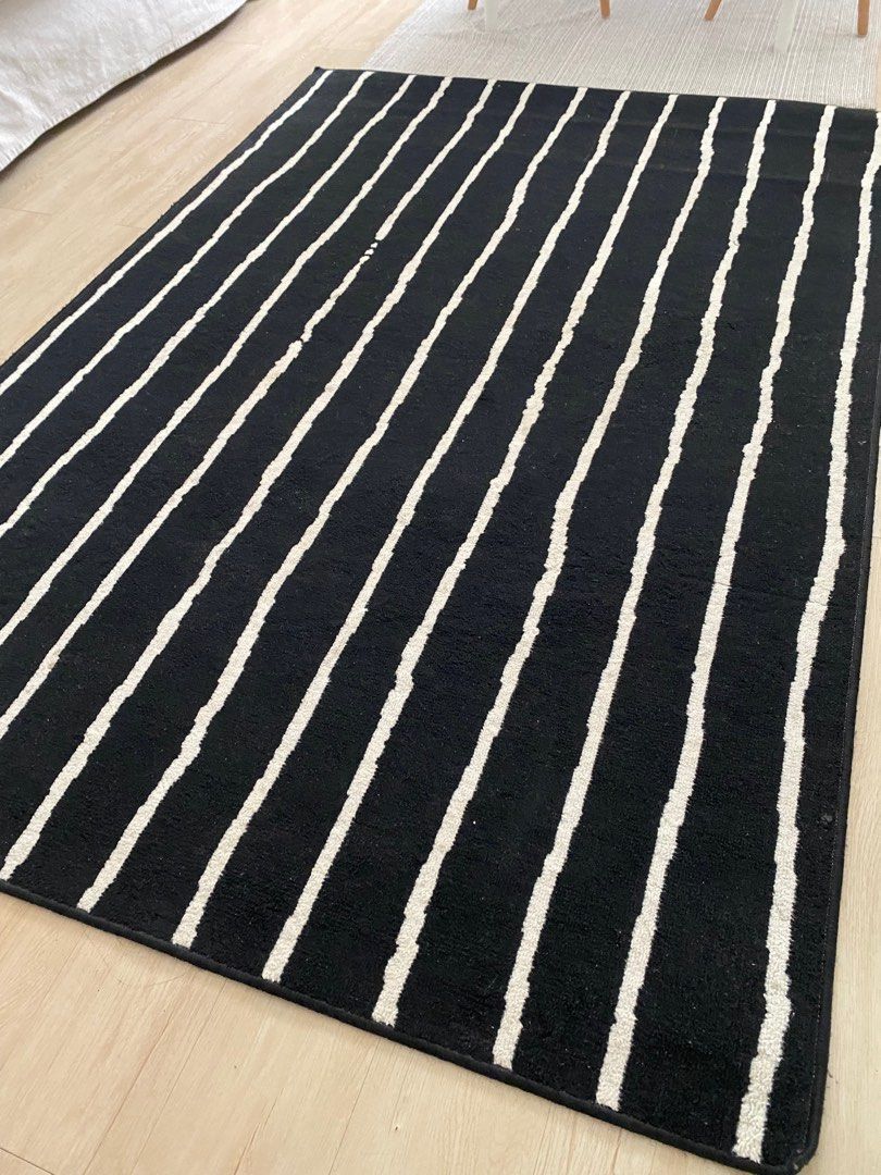 IKEA Gorlose Carpets, Furniture & Home Living, Home Decor, Carpets