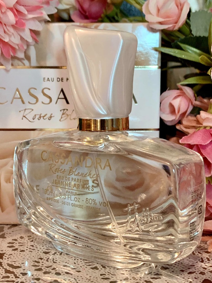 JEANNE ARTHES Cassandra Rose Blanches Floral Fruity Woody Amber ...
