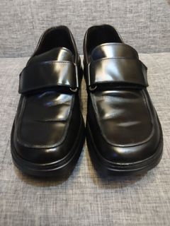 Kenneth cole