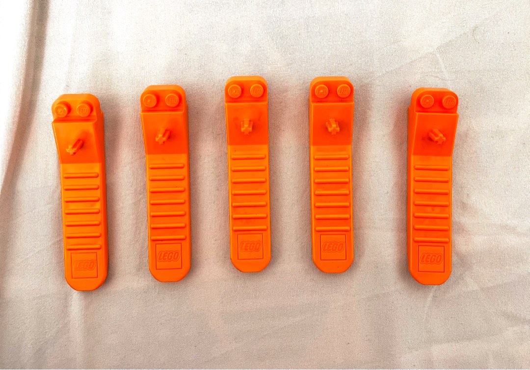lego-brick-separator-on-carousell