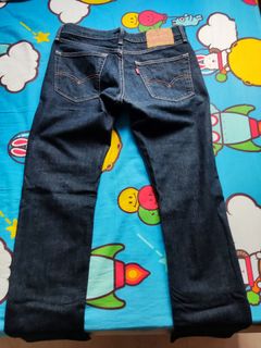 （分類：）位於 。 由 huyndai 提交（商品編號 1231087534，圖片 1）。簡介： 。