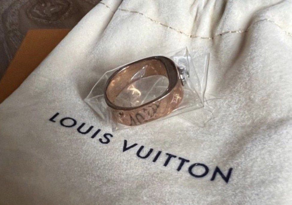LV Ring for Men 💯 Authentic, Luxury, Accessories on Carousell
