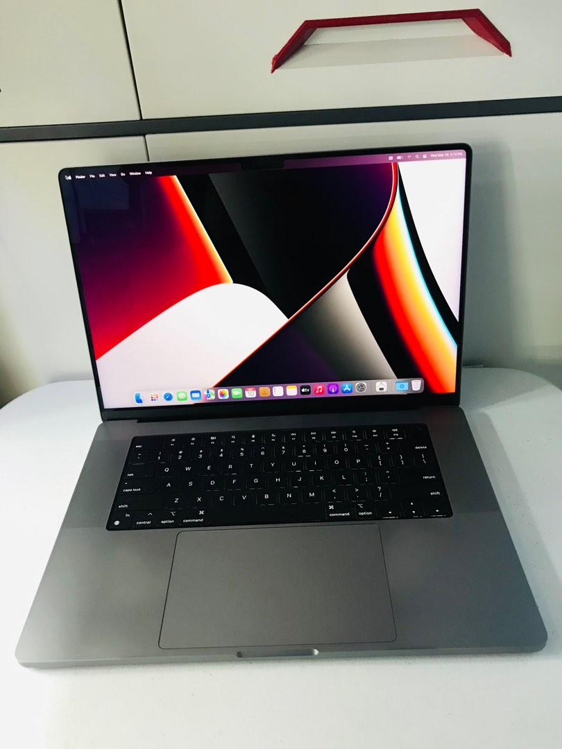 Macbook Pro M1 (16-Inch,2021) 16GB 1TB SSD Os Monterey Cc 220 ...