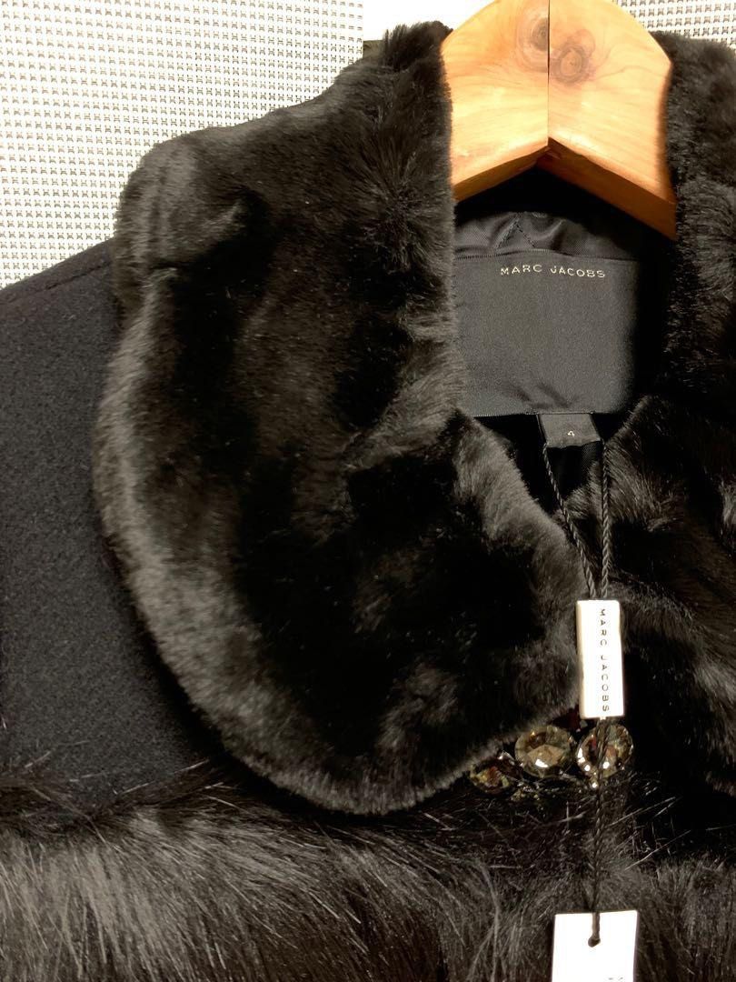 Marc Jacobs Fur Jacket Women s Fashion Coats Jackets and Outerwear on Carousell