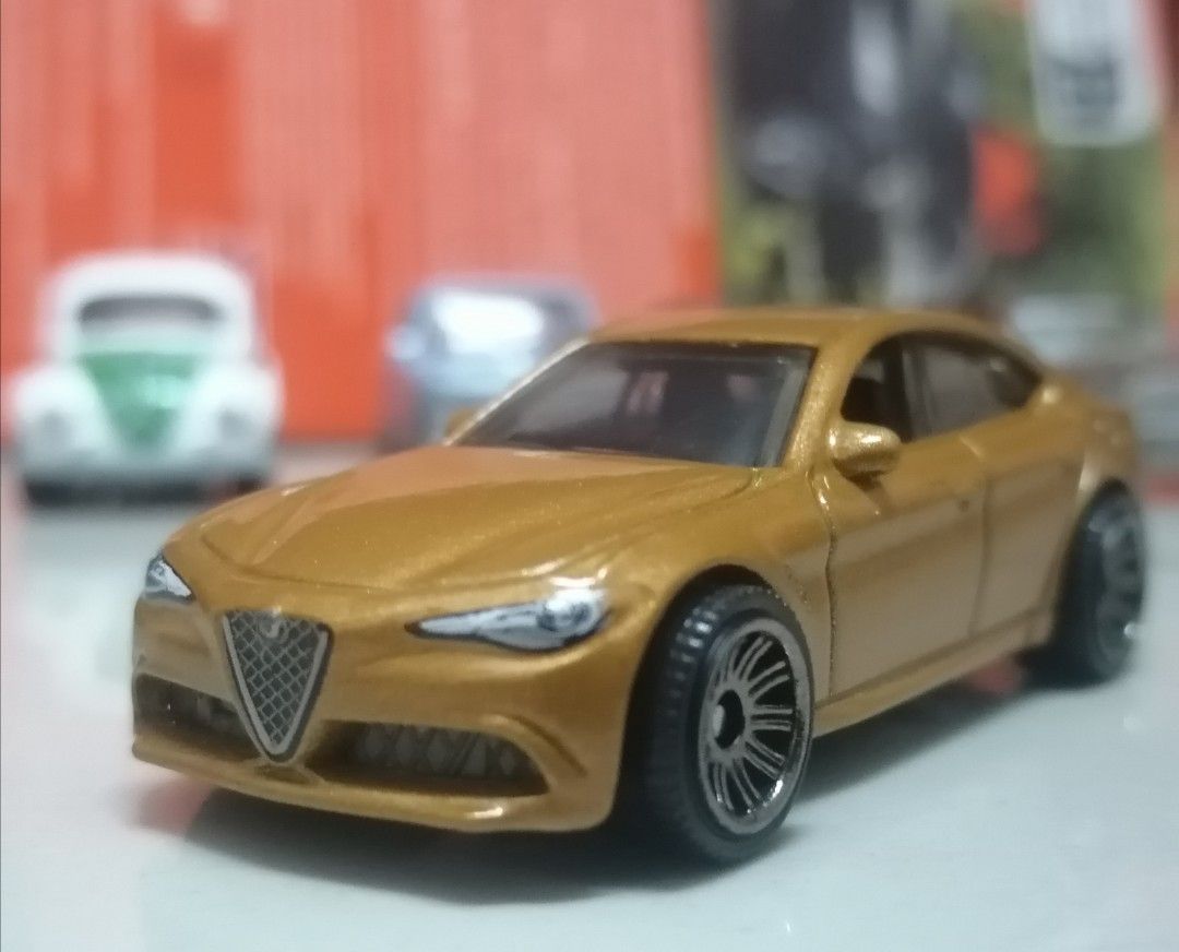 Alfa romeo giulia matchbox online