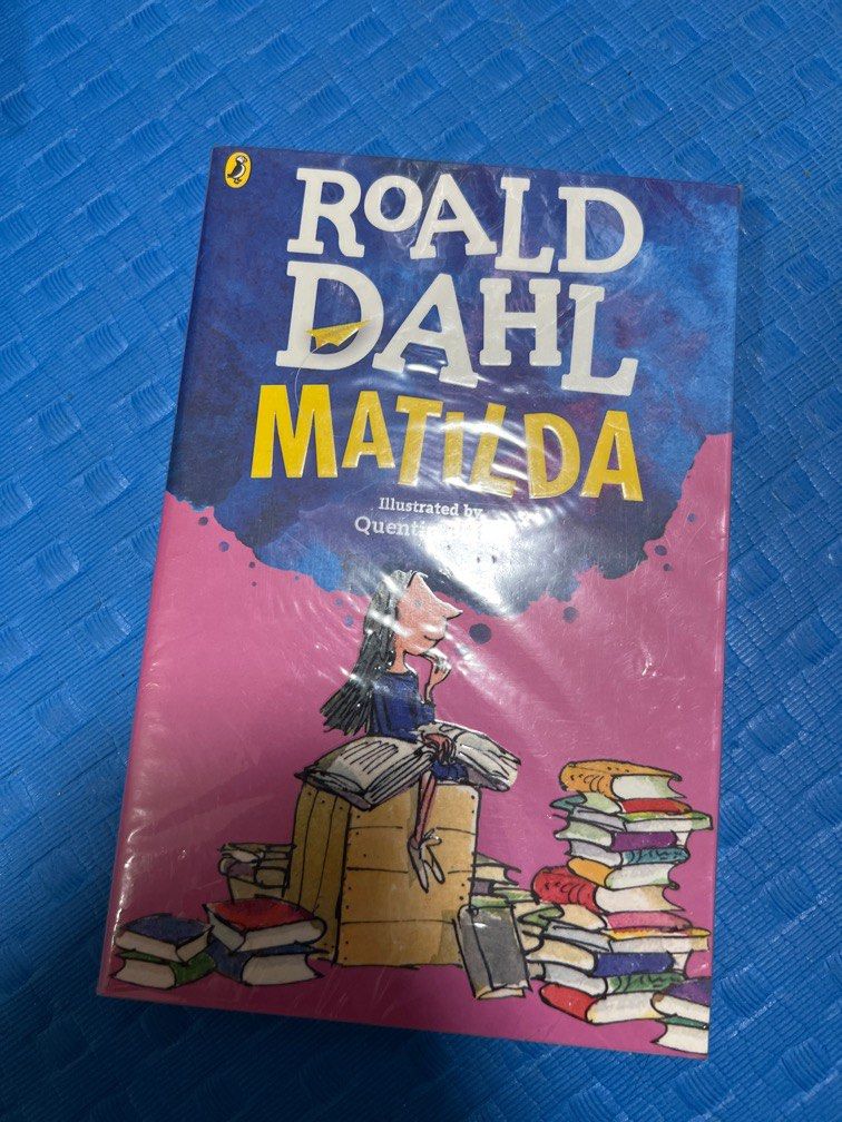 Matilda Roald Dahl storybook, 興趣及遊戲, 書本 & 文具, 兒童書籍 - Carousell