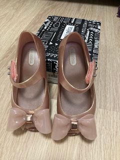 （分類：）位於 。 由 un12345 提交（商品編號 1231241736，圖片 1）。簡介： 。
