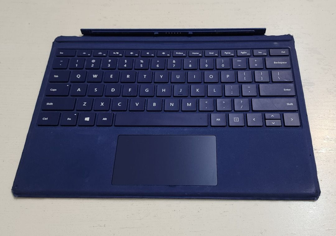 Microsoft Surface Pro4 keyboard blue, 電腦＆科技, 手提電腦 Carousell
