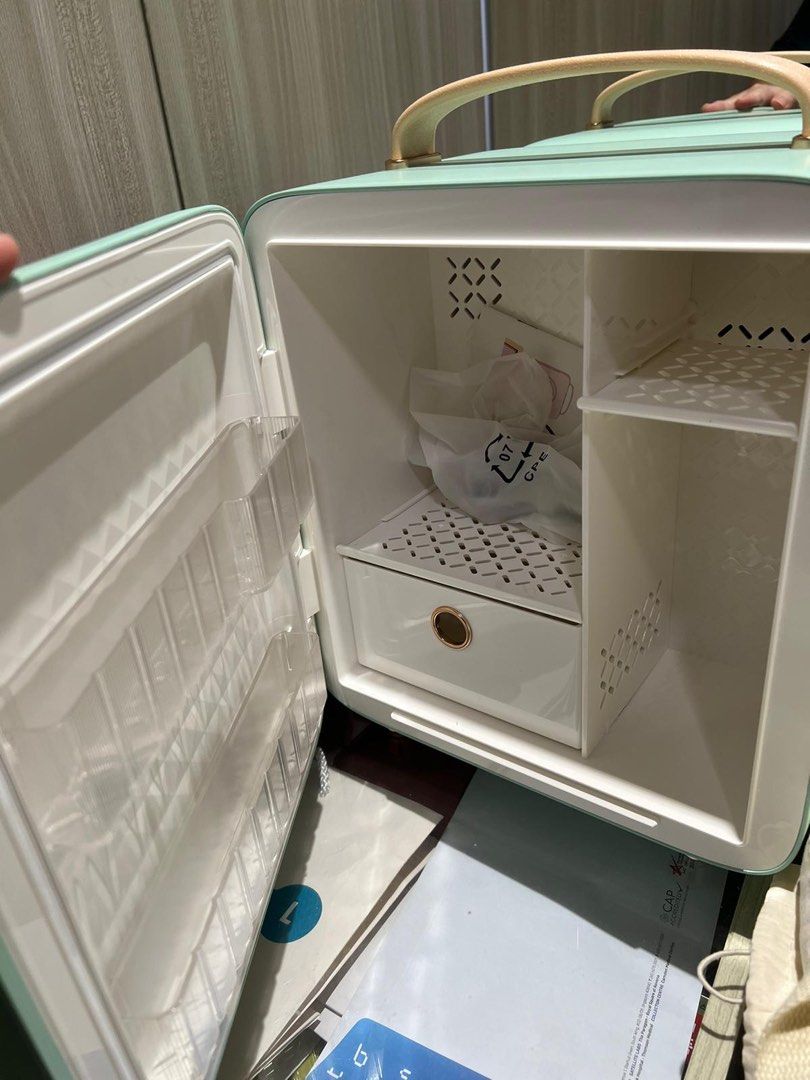 Gevilan Mini fridge for Face Mask/skin care, Beauty & Personal Care