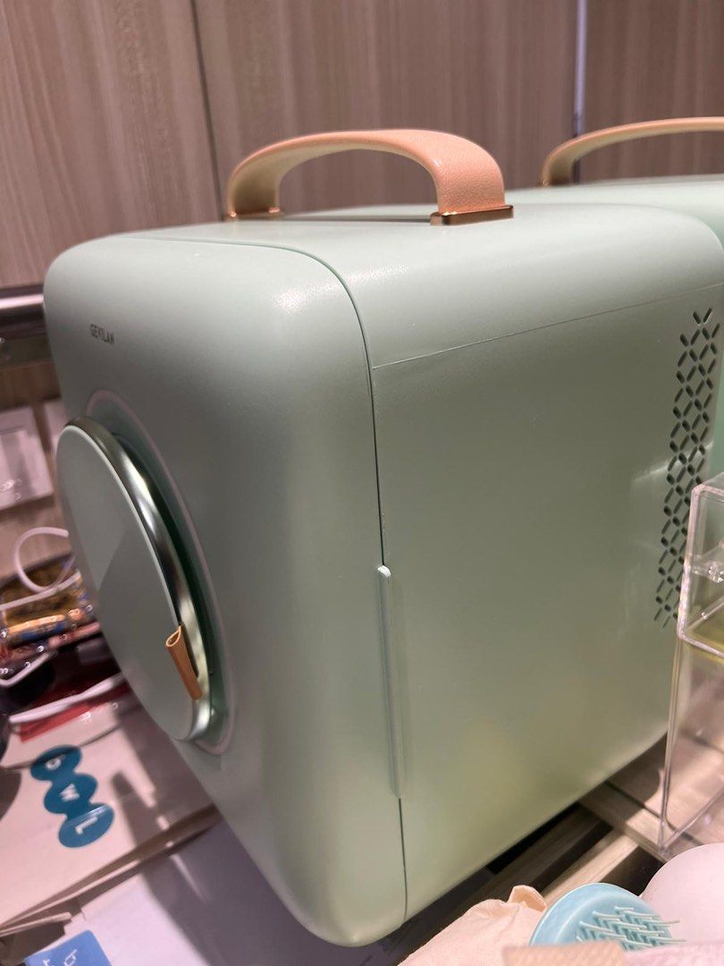 Gevilan Mini fridge for Face Mask/skin care, Beauty & Personal Care