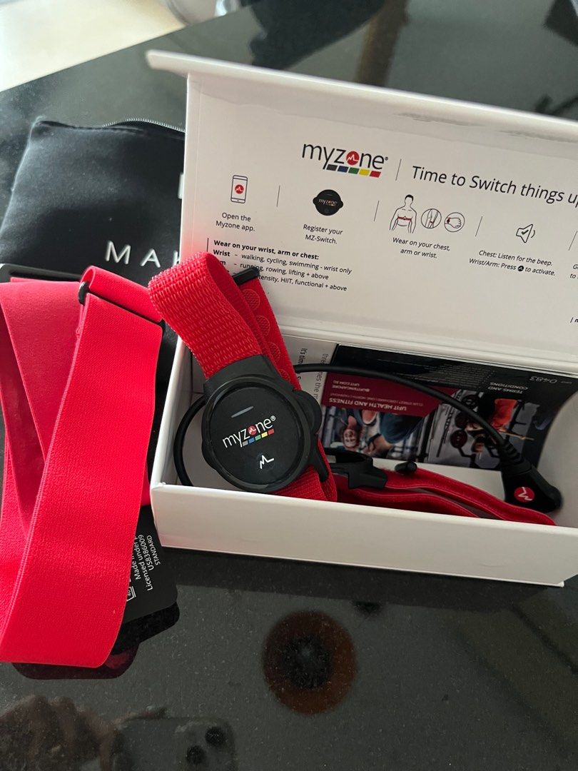 MyZone switch 3ways wearing, Mobile Phones & Gadgets, Wearables