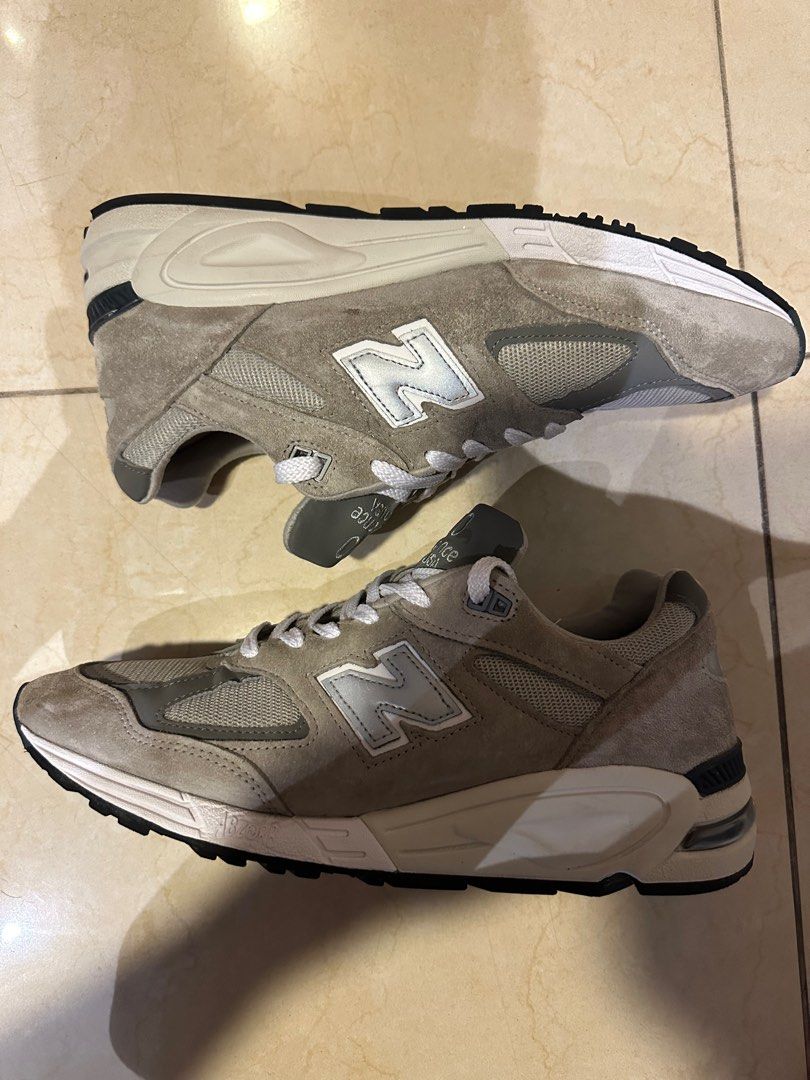 New Balance 990v2 GY2 US11, 男裝, 鞋, 波鞋- Carousell