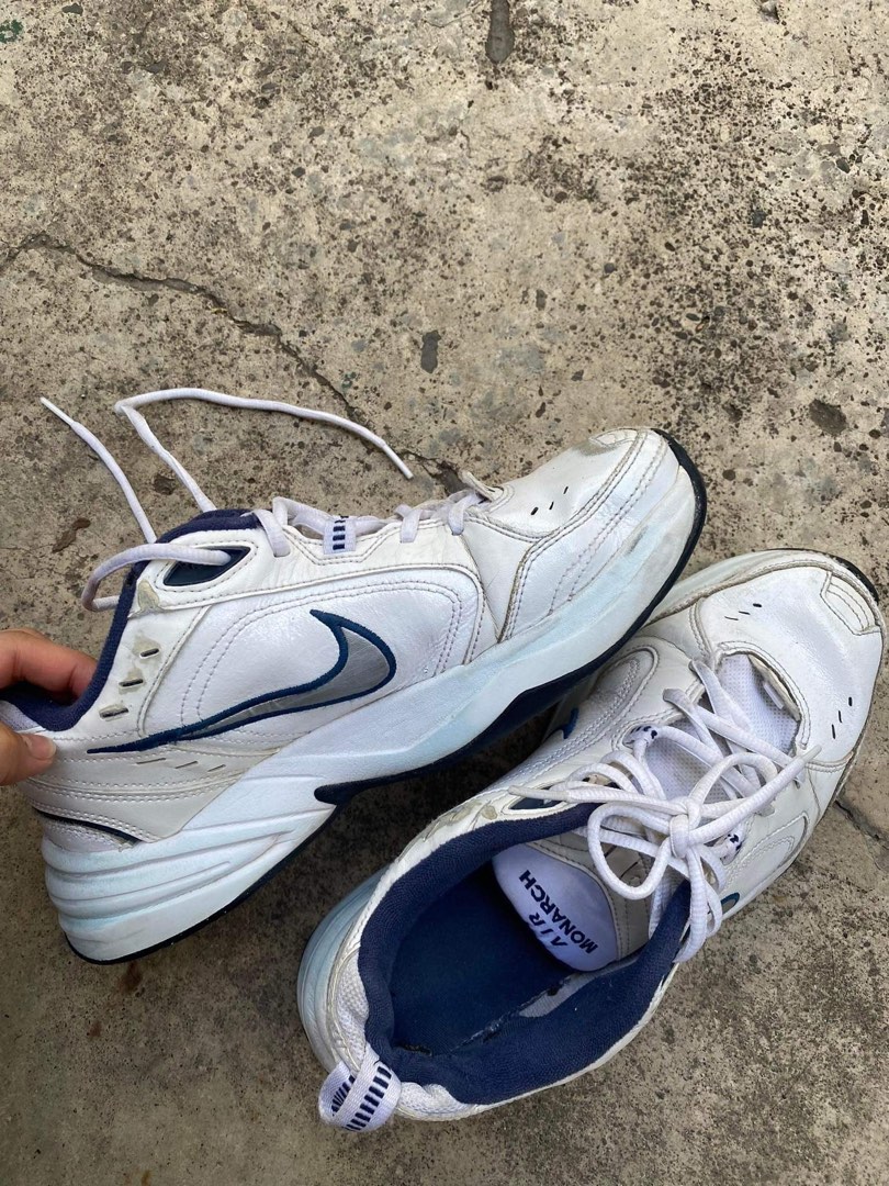 nikeairmonarch