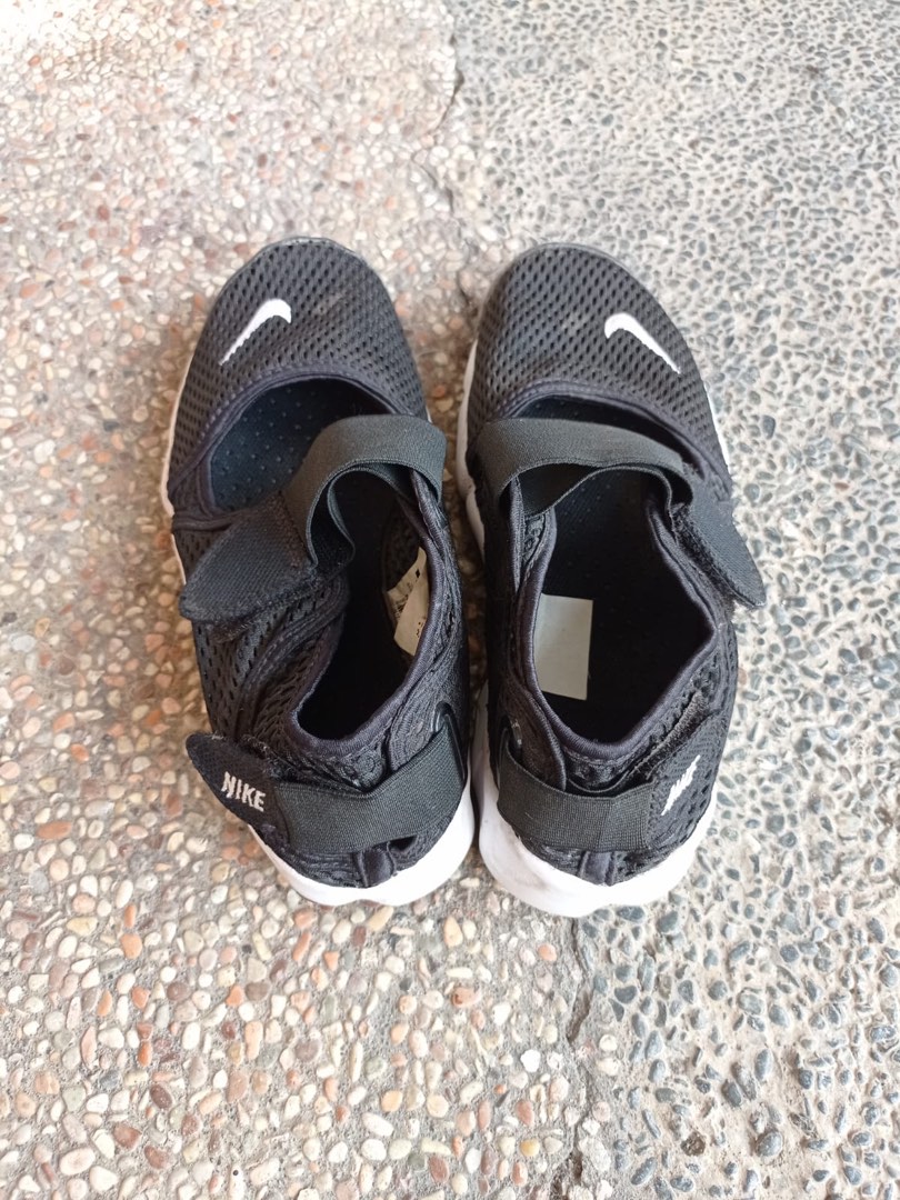 harga nike air rift original