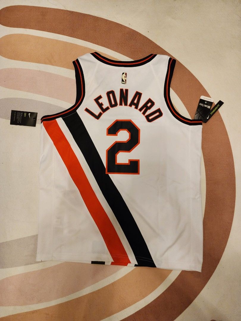Nike NBA Swingman Jersey - Buffalo Braves Classic Edition #2 Kwahi Leonard  波衫, 男裝, 運動服裝- Carousell