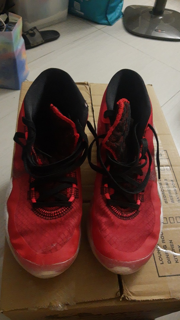 NIKE QUAD AXIAL flywire basketball shoes, 男裝, 鞋, 波鞋 Carousell