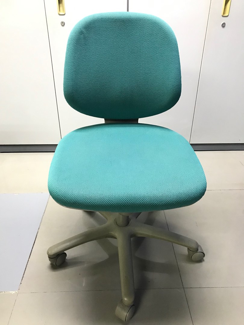 OKAMURA SWIVEL CHAIR W/out ARM REST on Carousell
