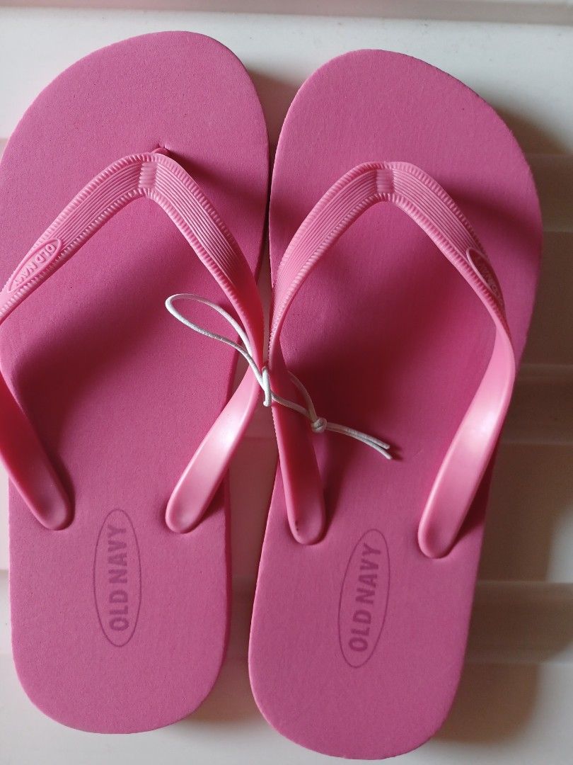 Old navy discount purple flip flops