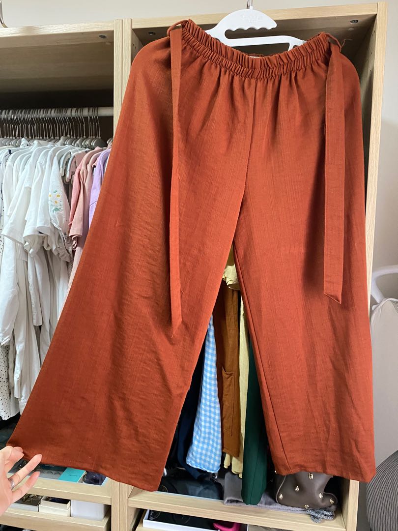 Orange? Brown? Flared pants