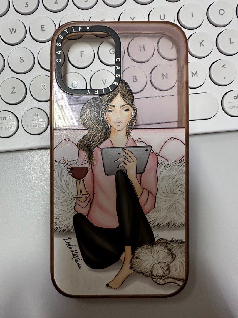 Original Casetify for Iphone 12 (Category: Cases & Sleeves) located in Manila. Submitted by luckycharm168 (Listing ID 1231196628, Image 2). Description: Original Casetify with box for iphone 12.