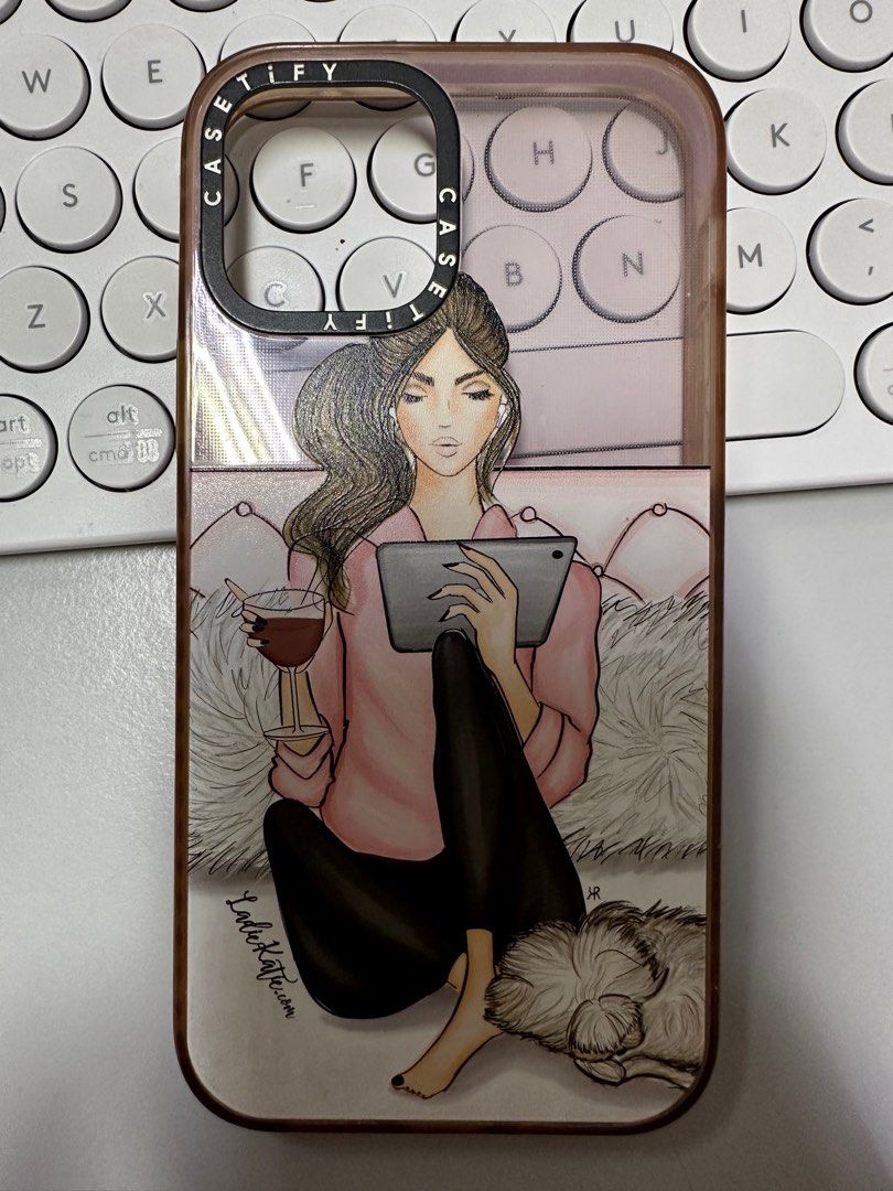 Original Casetify for Iphone 12 (Category: Cases & Sleeves) located in Manila. Submitted by luckycharm168 (Listing ID 1231196628, Image 1). Description: Original Casetify with box for iphone 12.
