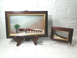 Pair of Old UAE SEVEN SANDS FRAMES Display Decors Souvenirs Vintage & Collectible