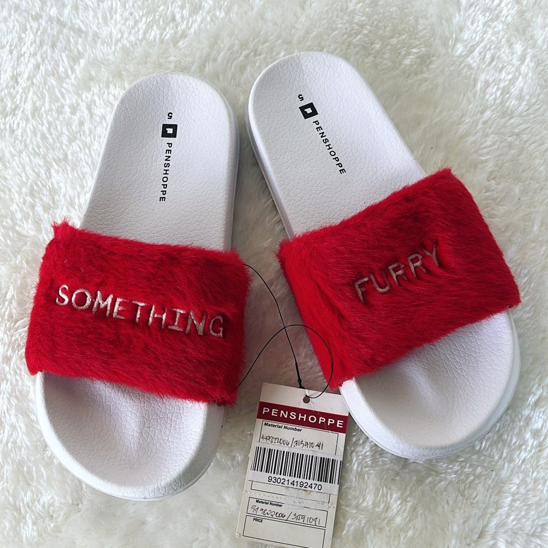 Penshoppe hotsell slippers female