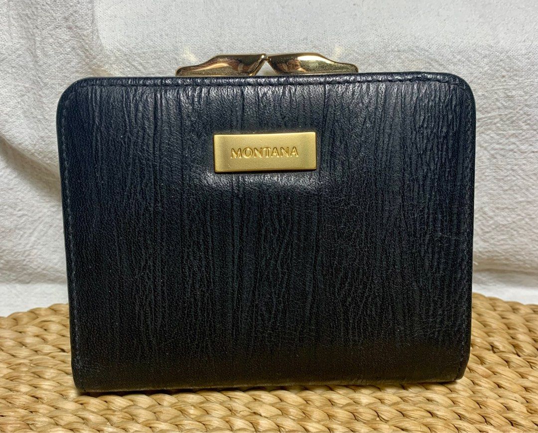 Carvela annabelle zip 2025 wallet