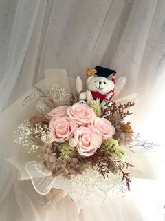 Preserved flowers bouquet/ dried flowers/ graduation/birthday/Mother’s day/ anniversary/ bespoke arrangement