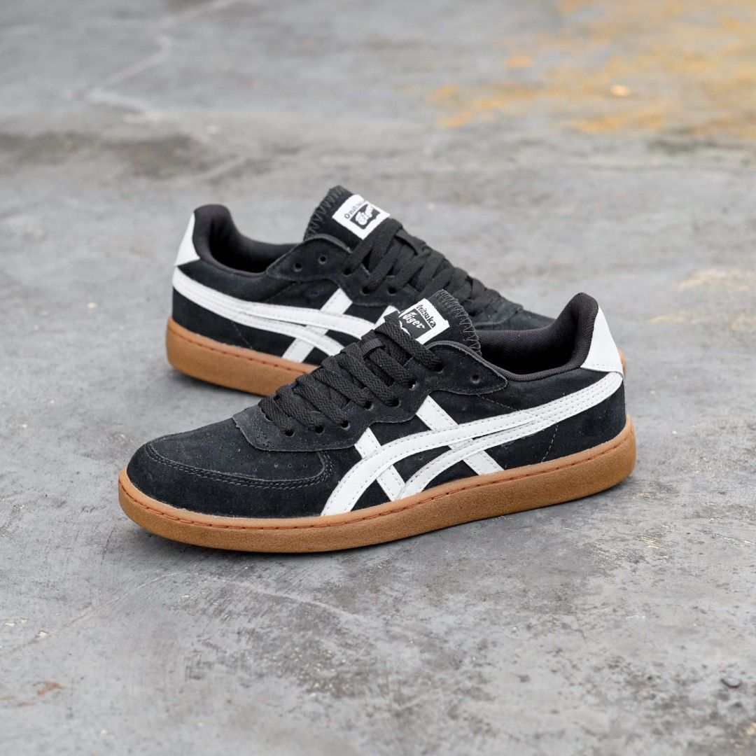 Ready Stock Best Seller Onitsuka Tiger GSM Suede Leather Black White Gum