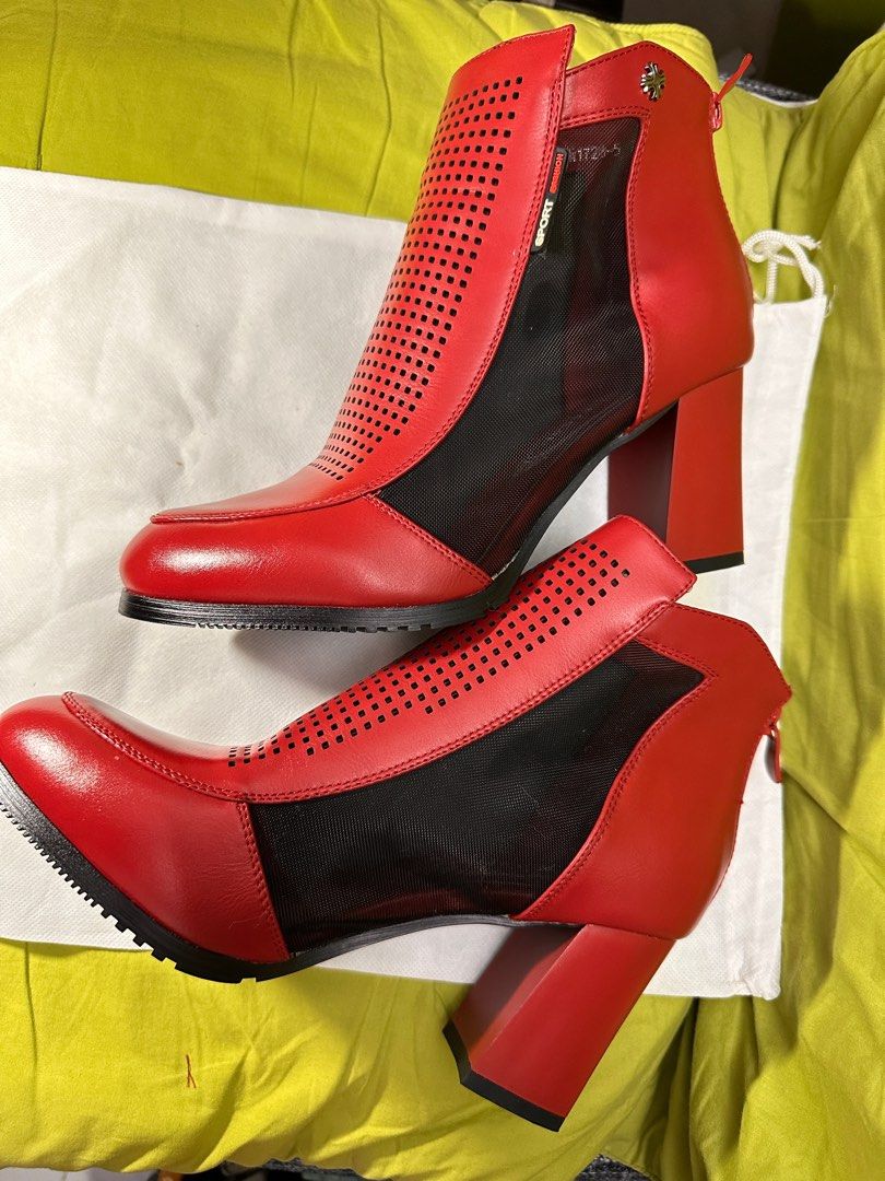 Red Boots real leather Brand new Women s Fashion Footwear Boots