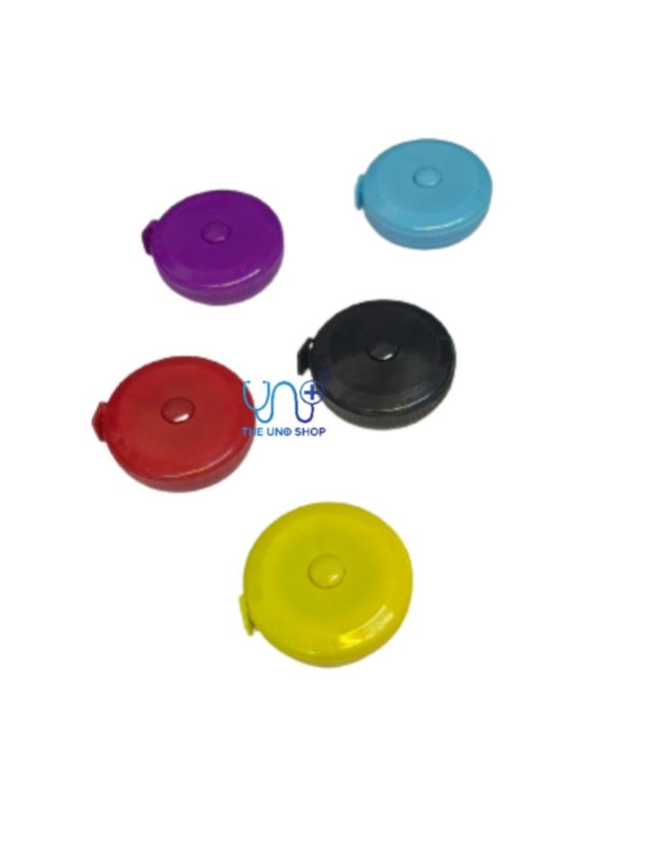 Retractable Tape Measure (Category: Medical Supplies & Tools) located in Manila. Submitted by theunoshop (Listing ID 1181158357, Image 1). Description: Assorted Colors.