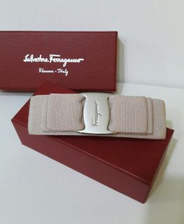 （分類：）位於 。 由 slatepur 提交（商品編號 1231213413，圖片 1）。簡介： 。